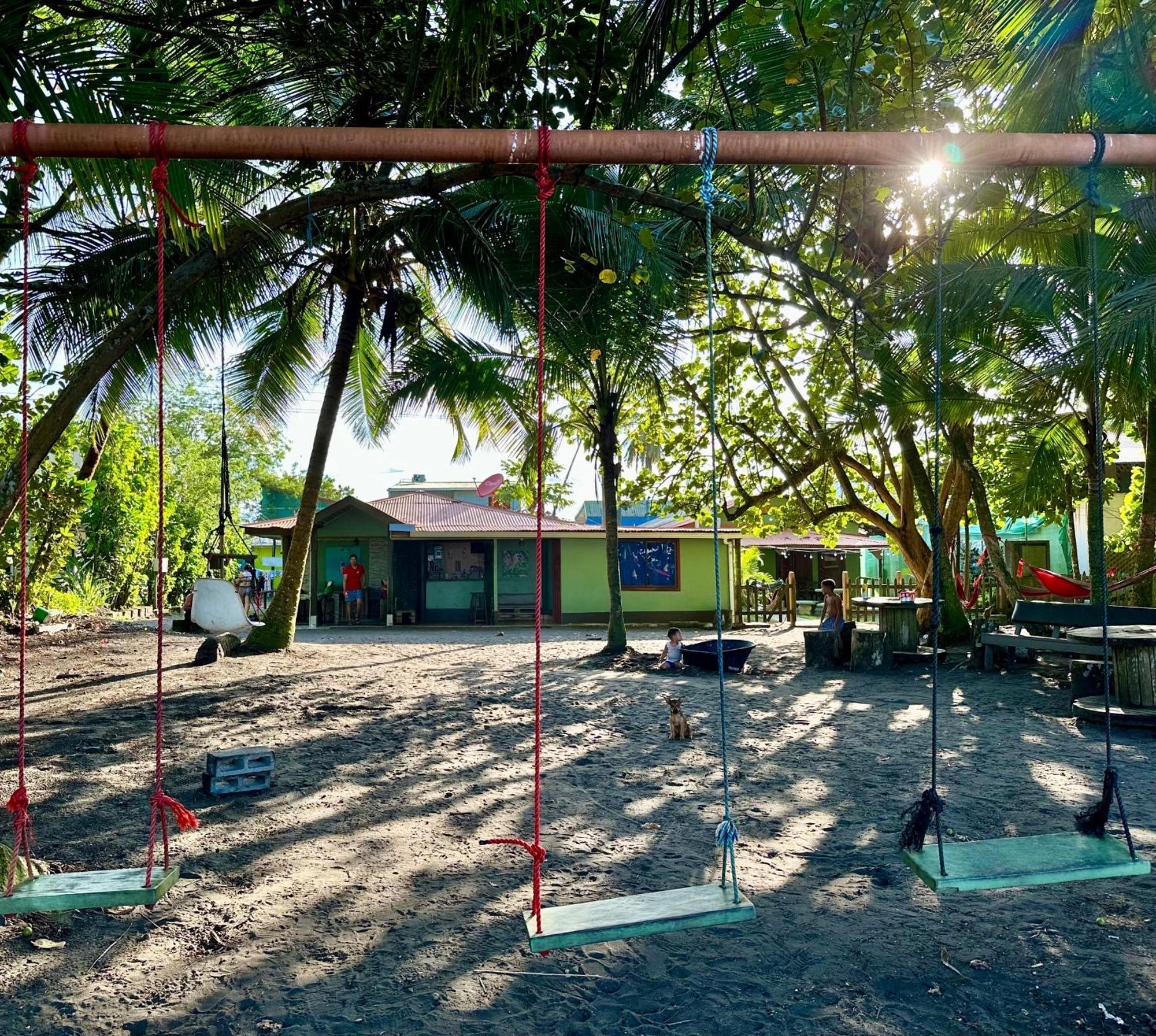 Hotel Caribbean View House Tortuguero Exterior foto